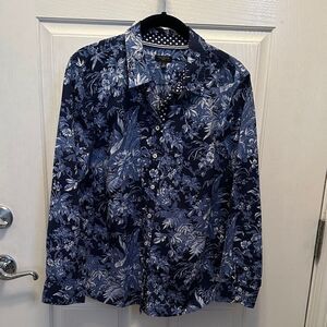 Talbots Navy and White Floral Button Down Shirt Size Large Petite